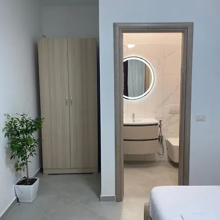 Guest house Eraldo Tragjas